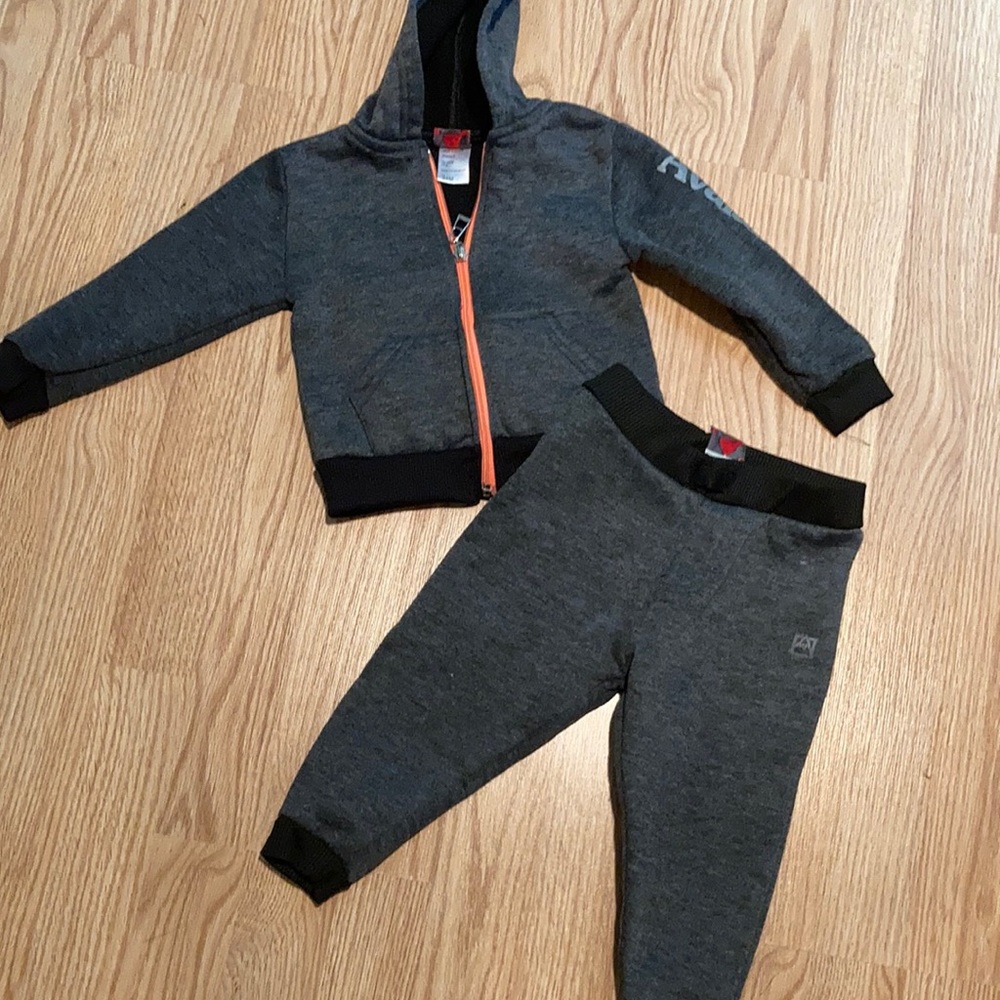 Avalanche hooded jacket‎ and pants set
